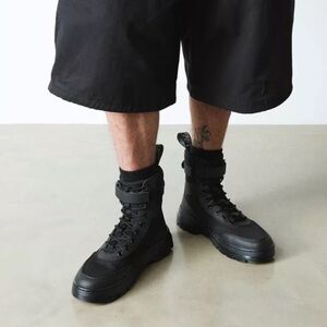 Dr. martens Men’s COMBS TECH POLY CASUAL BOOTS - NEW - NEVER WORN